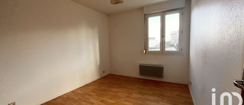 Apartment 2 rooms of 51 m² in Orléans (45000)