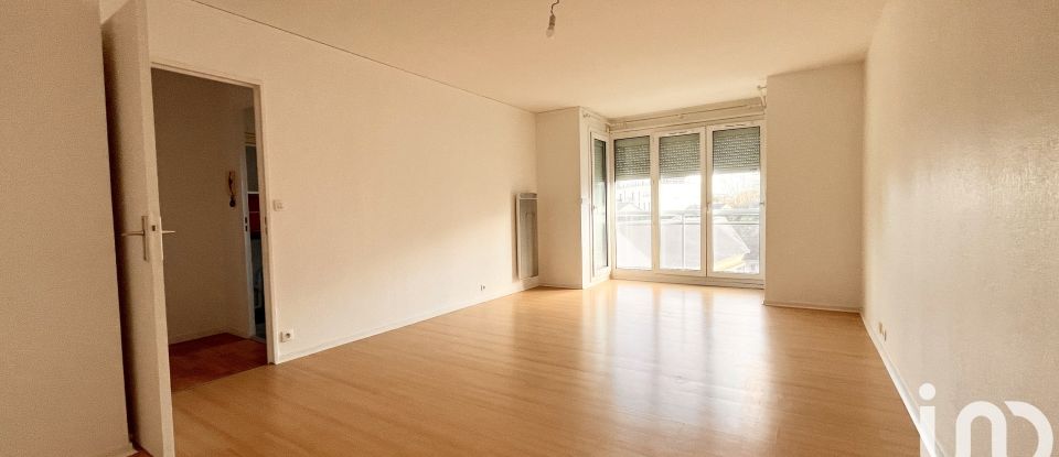 Apartment 2 rooms of 51 m² in Orléans (45000)