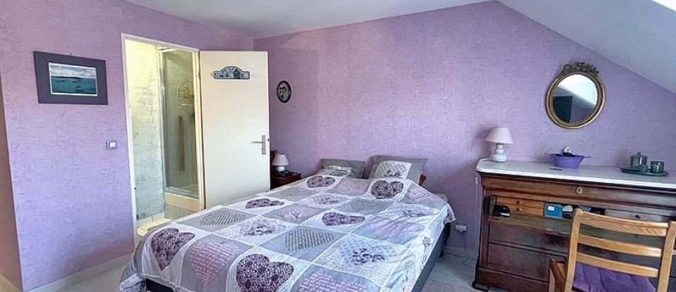 House 6 rooms of 121 m² in Serris (77700)