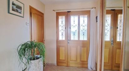 House 6 rooms of 140 m² in Leugny (89130)