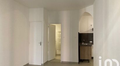 Appartement 1 pièce de 30 m² à Pertuis (84120)