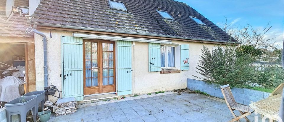 House 7 rooms of 147 m² in Gisors (27140)