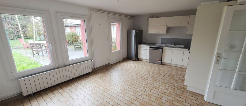 House 8 rooms of 185 m² in Compiègne (60200)