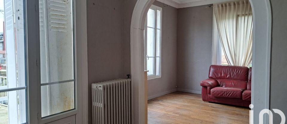 Traditional house 6 rooms of 137 m² in Beauvais (60000)