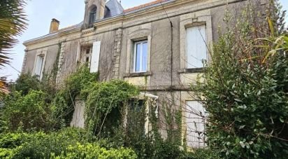 House 6 rooms of 103 m² in Bourcefranc-le-Chapus (17560)