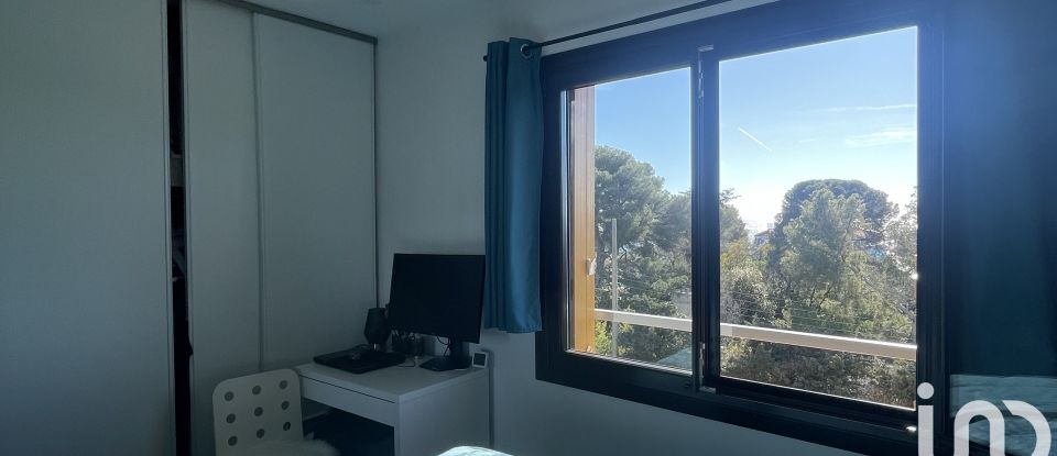 Apartment 4 rooms of 64 m² in Saint-Raphaël (83700)