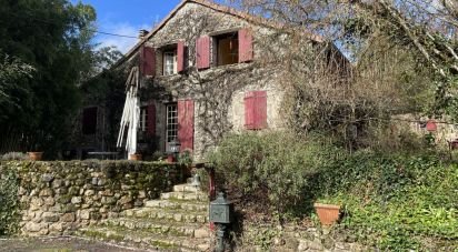 House 7 rooms of 175 m² in Abjat-sur-Bandiat (24300)