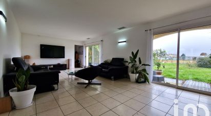 House 5 rooms of 146 m² in Idron (64320)