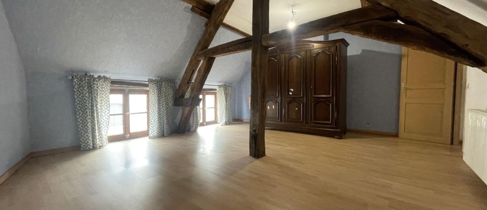 House 5 rooms of 125 m² in Étampes (91150)