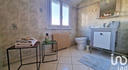 House 4 rooms of 122 m² in LOMME (59160)