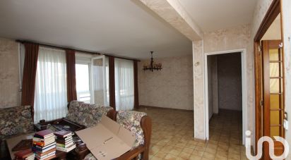 Appartement 3 pièces de 67 m² à Saint-Quentin (02100)