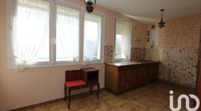 Apartment 3 rooms of 67 m² in Harly (02100)