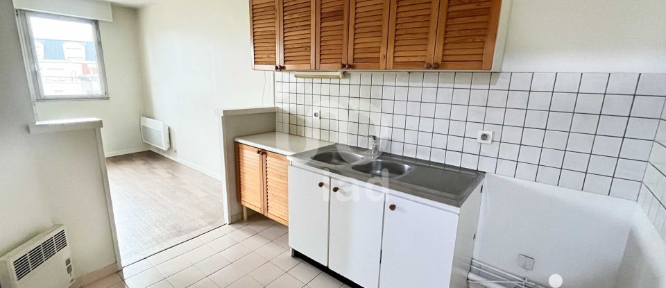 Apartment 2 rooms of 50 m² in Savigny-sur-Orge (91600)