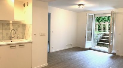 Apartment 2 rooms of 46 m² in Bois-le-Roi (77590)