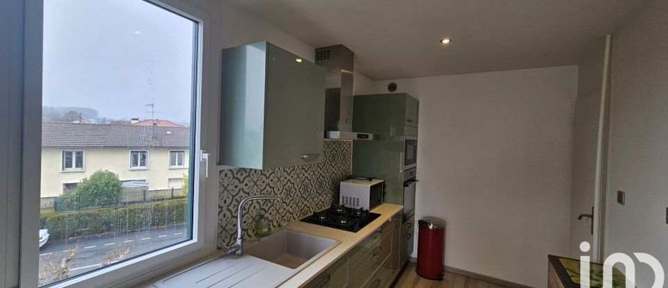Appartement 3 pièces de 75 m² à Aurillac (15000)