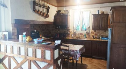 House 5 rooms of 138 m² in Marminiac (46250)