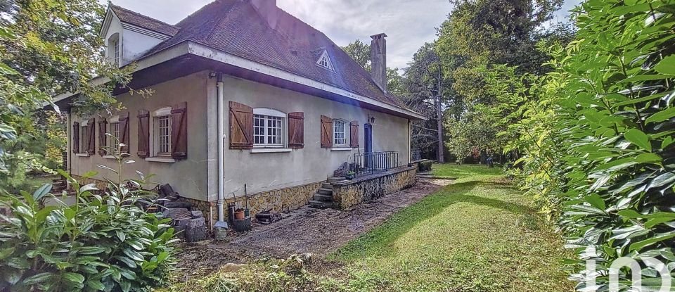 Traditional house 8 rooms of 206 m² in Yerres (91330)