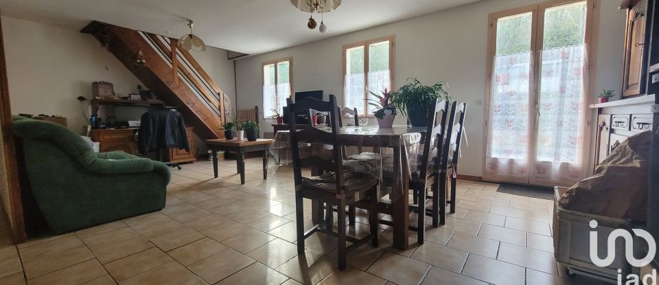 Maison traditionnelle 7 pièces de 114 m² à Béthisy-Saint-Pierre (60320)