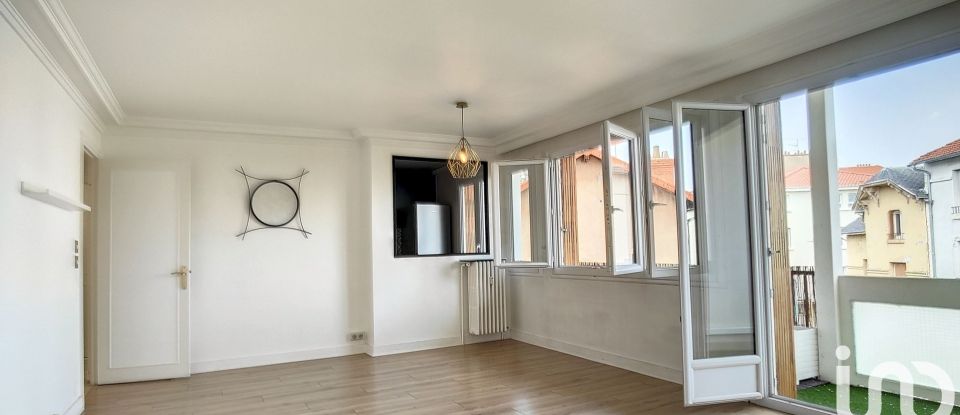 Apartment 4 rooms of 93 m² in Clermont-Ferrand (63000)