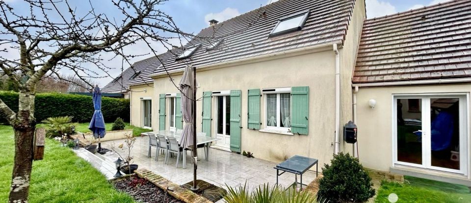 Maison traditionnelle 6 pièces de 160 m² à Angerville (91670)