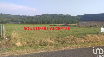 Land of 1,882 m² in Lucarré (64350)