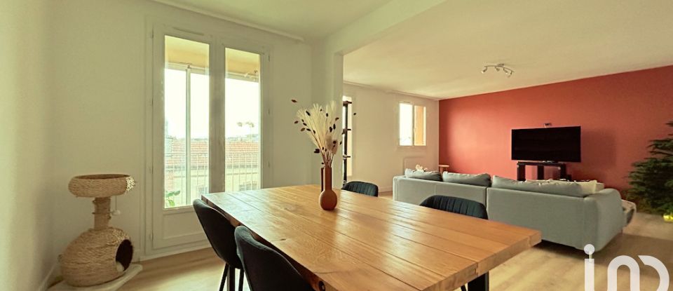 Apartment 6 rooms of 117 m² in Épernay (51200)