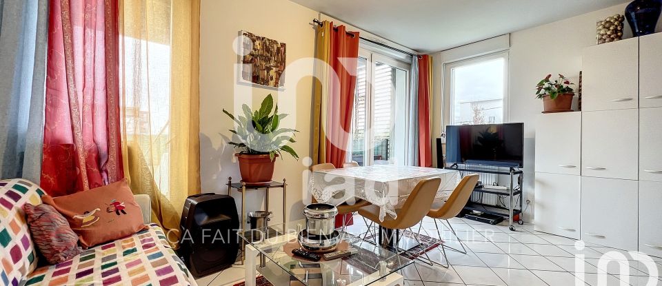 Appartement 3 pièces de 54 m² à Lieusaint (77127)