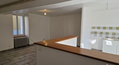 House 6 rooms of 104 m² in Évaux-les-Bains (23110)