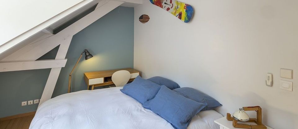 Mansion 6 rooms of 222 m² in Soisy-sur-Seine (91450)