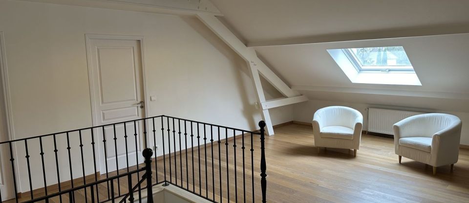 Demeure 6 pièces de 222 m² à Soisy-sur-Seine (91450)