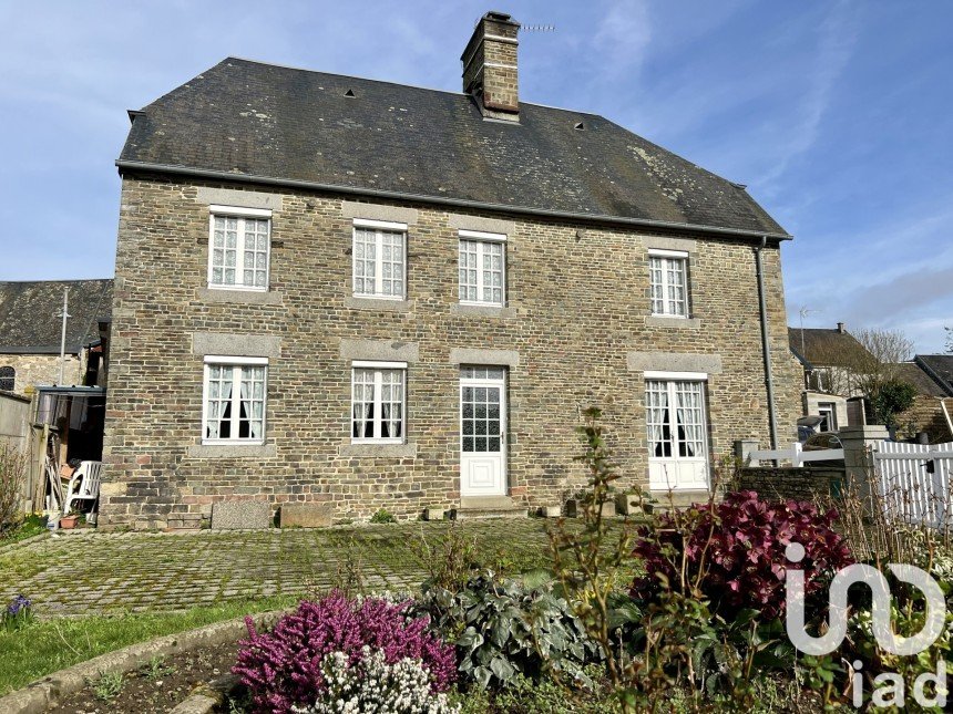 Maison de village 7 pièces de 125 m² à Torigny-les-Villes (50160)