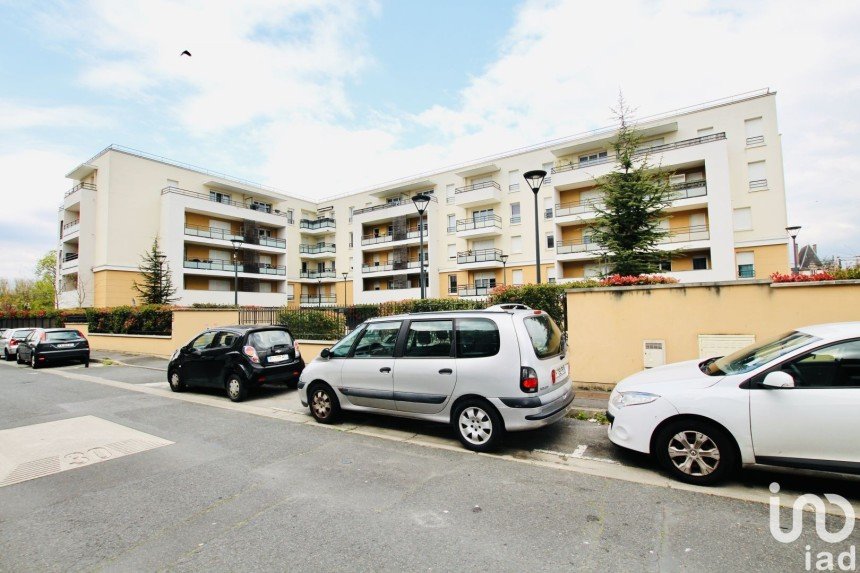 Appartement 3 pièces de 64 m² à Dammarie-les-Lys (77190)
