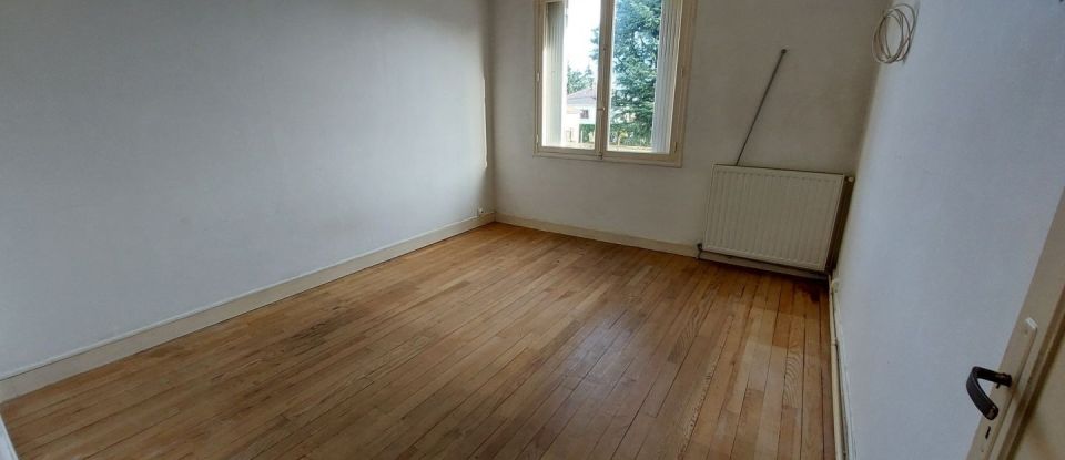 Apartment 3 rooms of 67 m² in Pineuilh (33220)