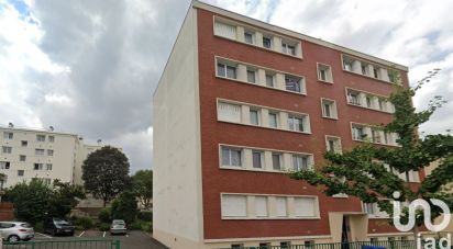 Apartment 4 rooms of 80 m² in Noisy-le-Sec (93130)