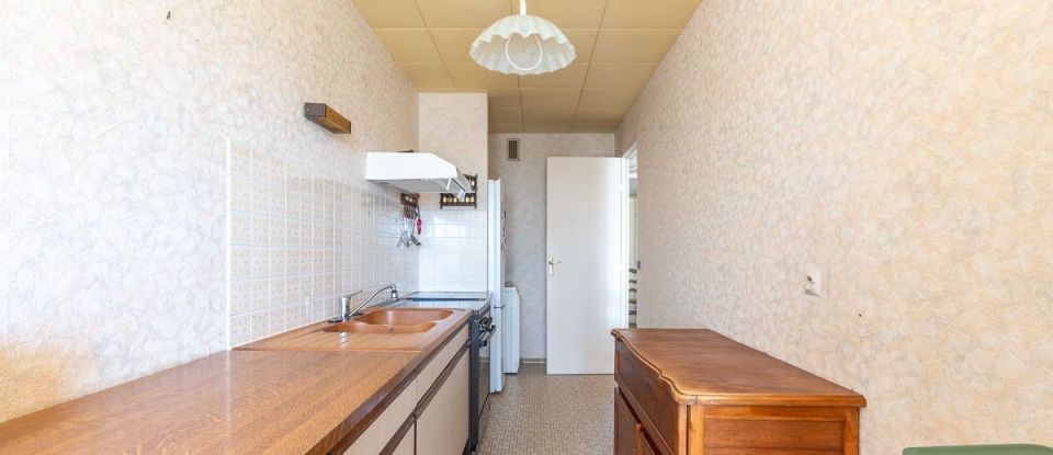 Appartement 5 pièces de 82 m² à Metz (57070)