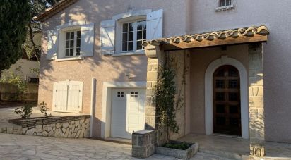 Maison 6 pièces de 125 m² à Saint-Gély-du-Fesc (34980)