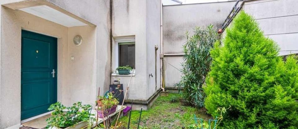 Appartement 4 pièces de 100 m² à Paris (75020)