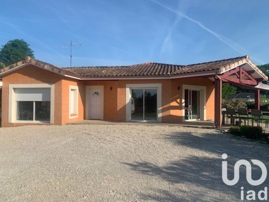 House 7 rooms of 160 m² in Montauban (82000)