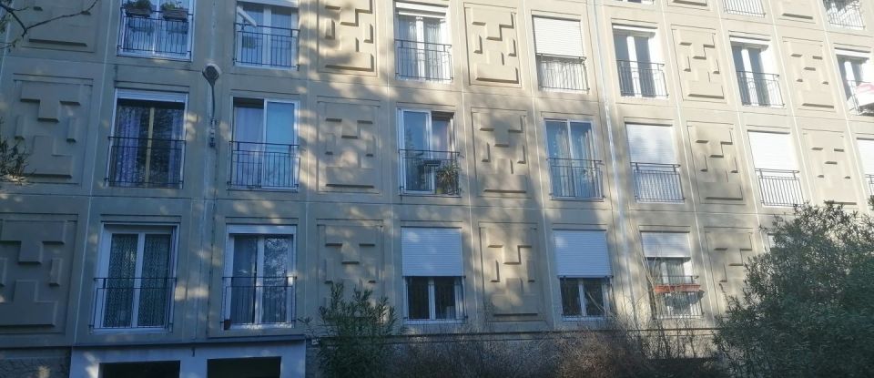 Appartement 4 pièces de 74 m² à Avignon (84000)