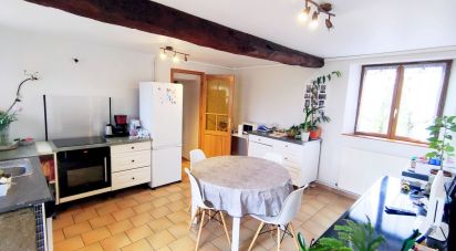 Country house 5 rooms of 140 m² in Gacé (61230)