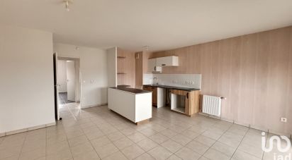 Apartment 3 rooms of 63 m² in Bourg-en-Bresse (01000)