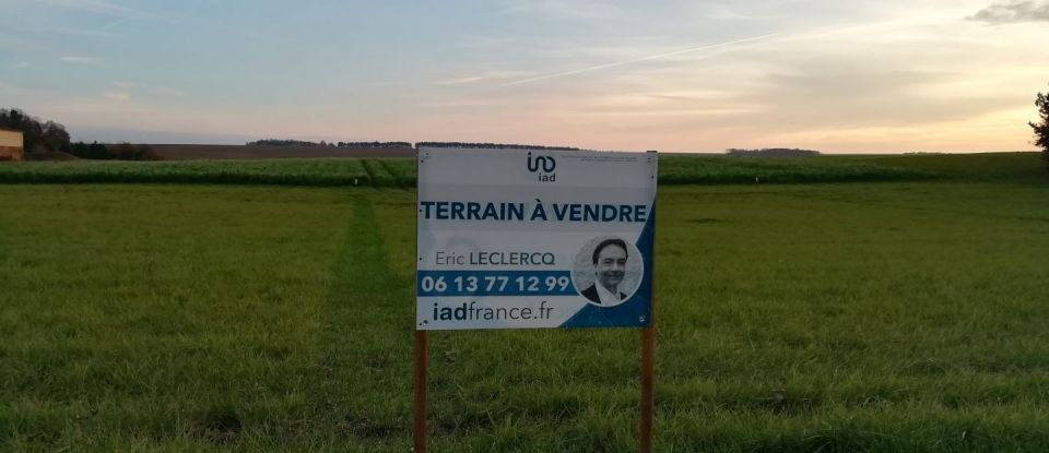 Land of 1,178 m² in Poix (51460)