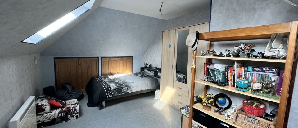 House 10 rooms of 205 m² in Saint-Parres-aux-Tertres (10410)