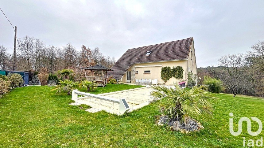 House 8 rooms of 238 m² in Montrichard Val de Cher (41400)