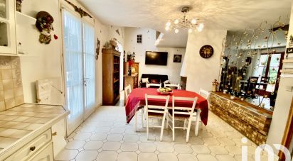 Traditional house 5 rooms of 136 m² in Thiais (94320)