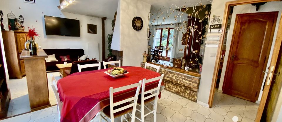 Maison traditionnelle 5 pièces de 136 m² à Thiais (94320)