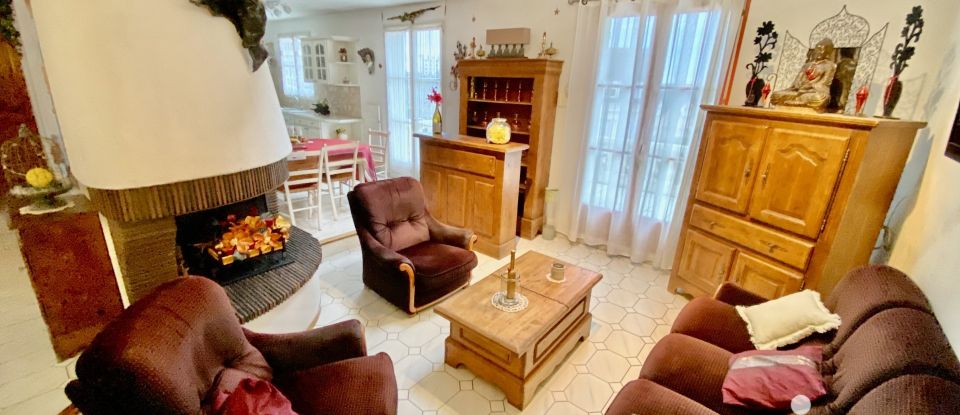 Traditional house 5 rooms of 136 m² in Thiais (94320)