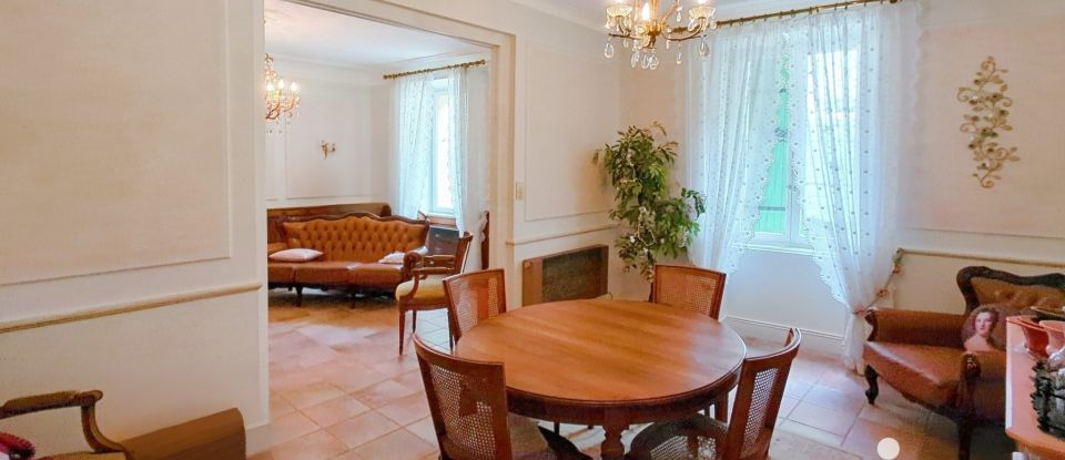 Town house 5 rooms of 150 m² in Connaux (30330)