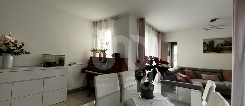 Apartment 4 rooms of 80 m² in Chanteloup-en-Brie (77600)