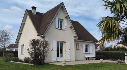 Traditional house 5 rooms of 95 m² in Senots (60240)